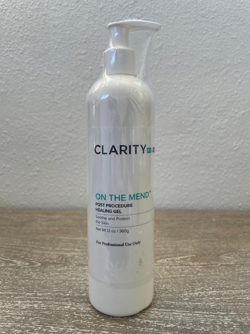 Clarity On The Mend Post-Procedure Healing Gel